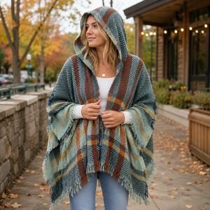 Quagga Women's Hooded Poncho Ruana Plaid Herringbone Fringe One Size